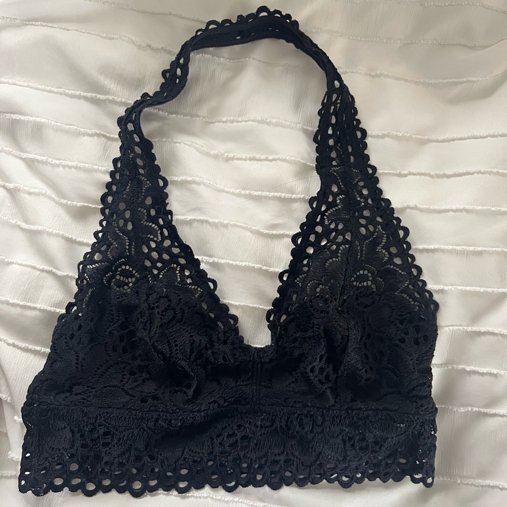 Aerie/American Eagle Outfitters Boho Lace Black Halter Bralette